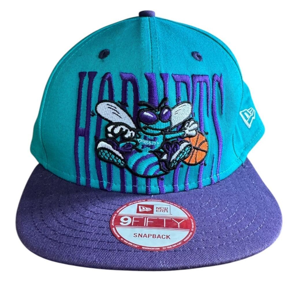 Charlotte Hornets Hat Cap Snap Back New Era Hardwood Classic 9Fifty Purple Teal - Picture 1 of 9